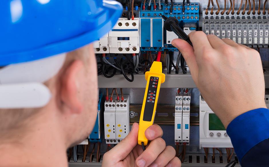 cherche électricien Les Mureaux